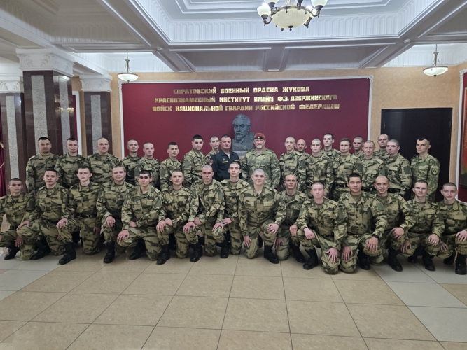 В военном институте проведена встреча с призывниками, направляемыми в ОДОН имени Ф.Э. Дзержинского
