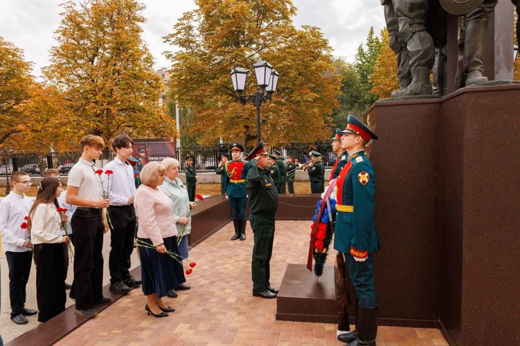 Учащимся Саратовского лицея проведена экскурсия по музейному комплексу военного института